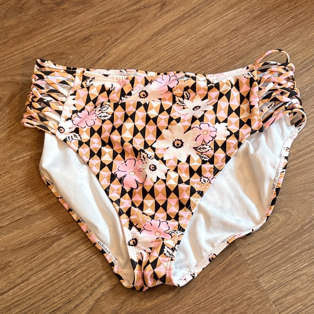 Floral No Boundaries Women’s Swim Bottom